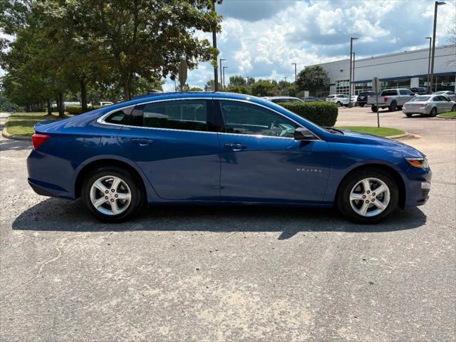 2023 Chevrolet Malibu FWD 1FL