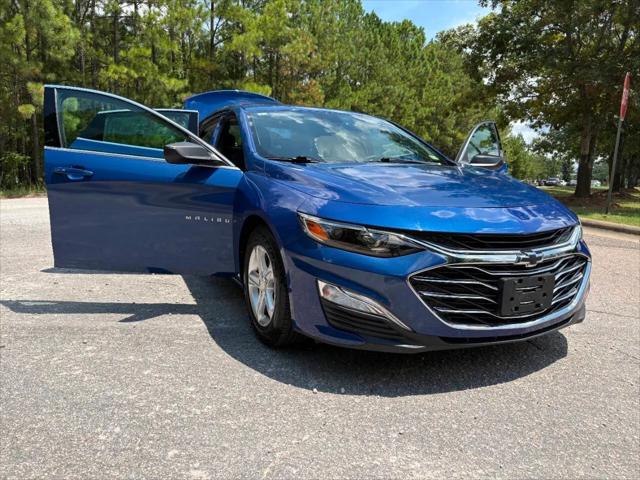 2023 Chevrolet Malibu FWD 1FL