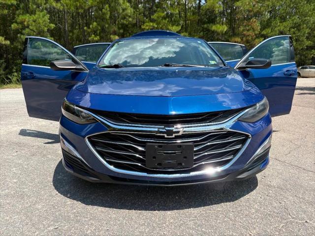 2023 Chevrolet Malibu FWD 1FL