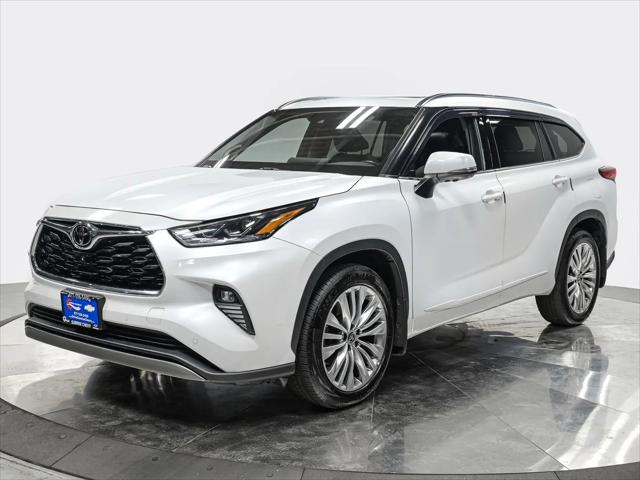 2023 Toyota Highlander Platinum for sale in Forest Hills, NY