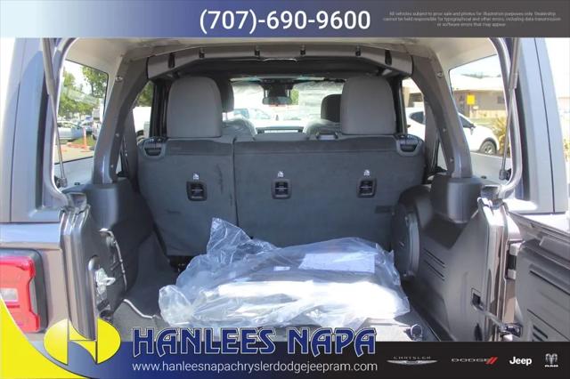 2025 Jeep Wrangler 4-Door Summit 4x4