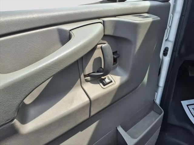 2015 GMC Savana 2500 Work Van