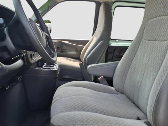 2015 GMC Savana 2500 Work Van