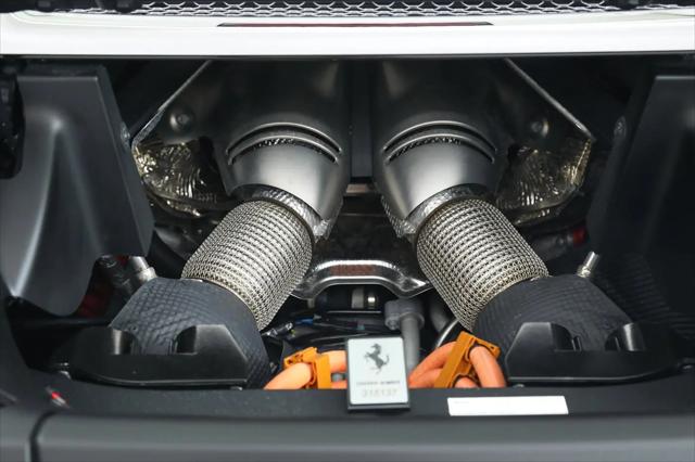 2025 Ferrari 296 GTS GTS