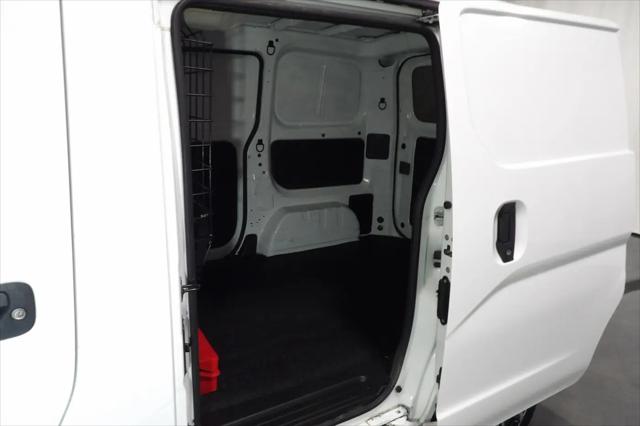 2021 Nissan NV200 Compact Cargo SV Xtronic CVT