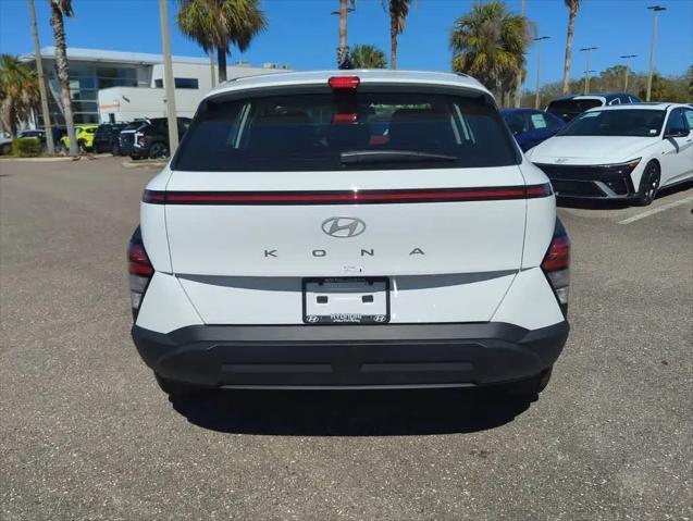 2025 Hyundai Kona SE