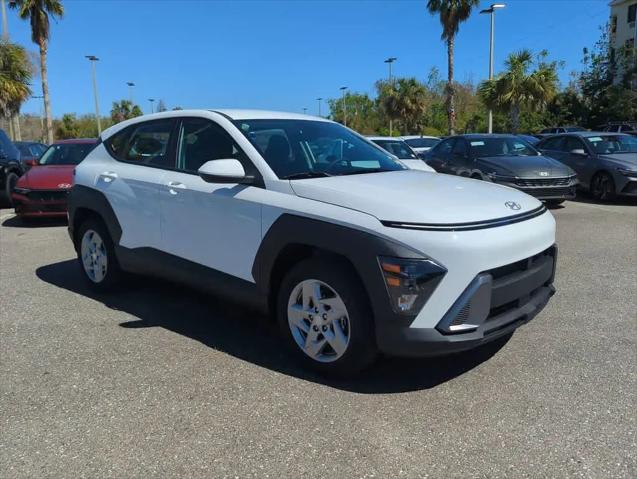 2025 Hyundai Kona SE