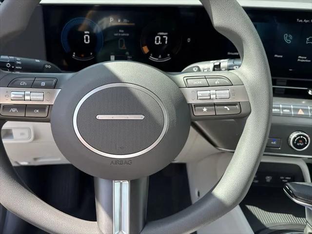 2025 Hyundai Kona SE