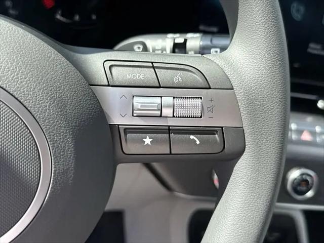 2025 Hyundai Kona SE
