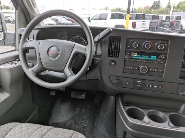 2025 GMC Savana Cargo RWD 2500 Regular Wheelbase Work Van