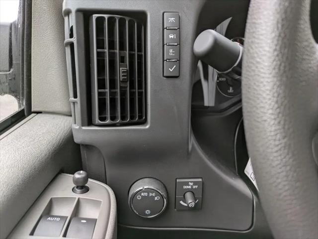 2025 GMC Savana Cargo RWD 2500 Regular Wheelbase Work Van