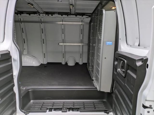 2025 GMC Savana Cargo RWD 2500 Regular Wheelbase Work Van