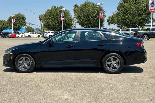 2023 Kia K5 LXS - Photo 10