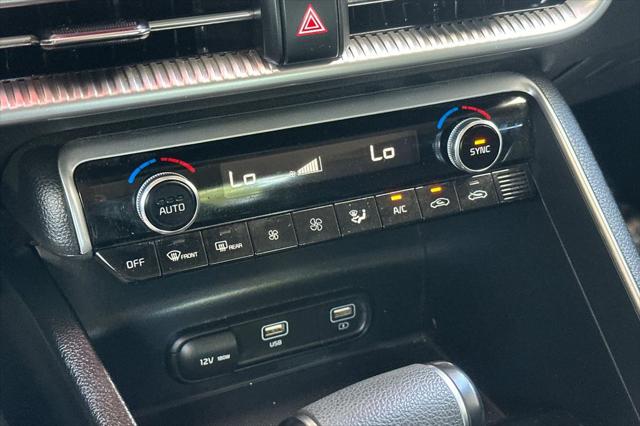 2023 Kia K5 LXS - Photo 23