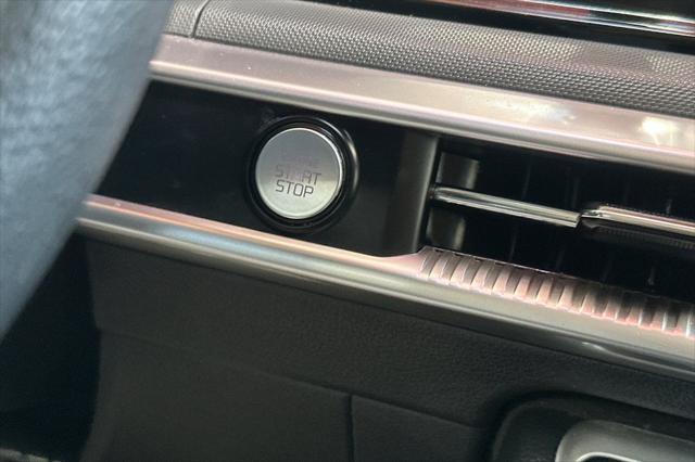 2023 Kia K5 LXS - Photo 25