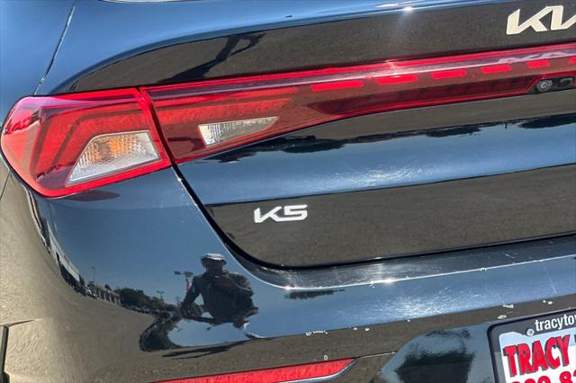 2023 Kia K5 LXS - Photo 30