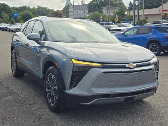 2025 Chevrolet V Blazer RWD LT