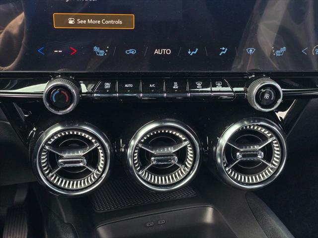 2025 Chevrolet V Blazer RWD LT