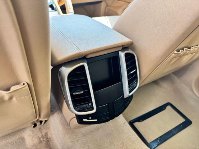 2012 Porsche Cayenne Base