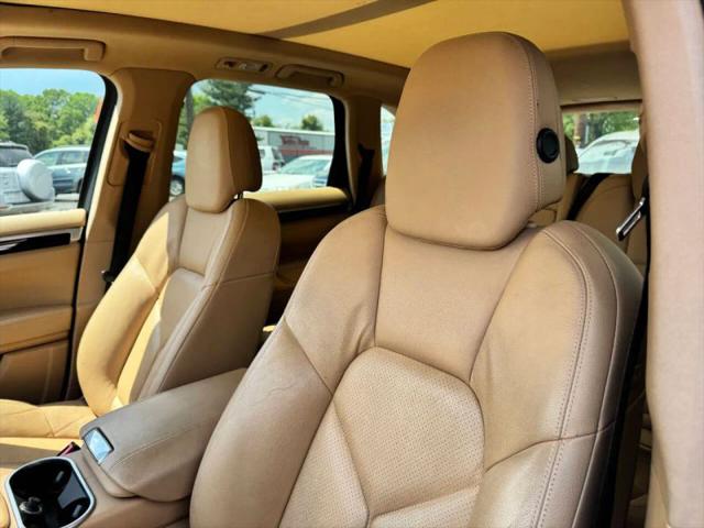 2012 Porsche Cayenne Base