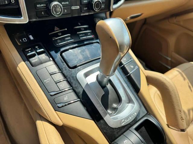 2012 Porsche Cayenne Base