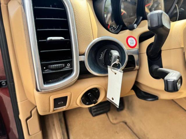 2012 Porsche Cayenne Base
