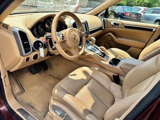 2012 Porsche Cayenne Base