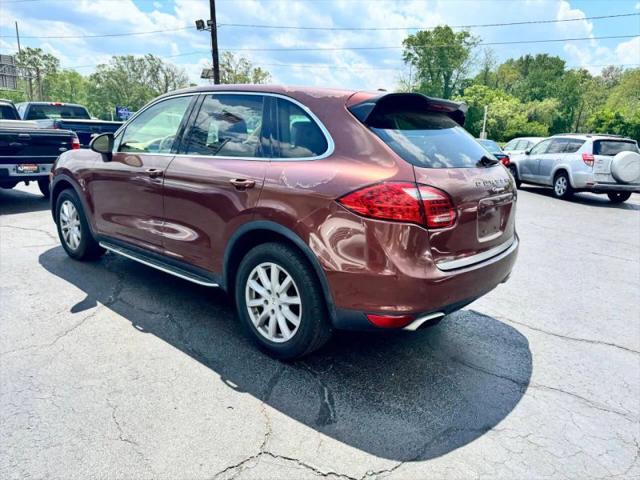 2012 Porsche Cayenne Base