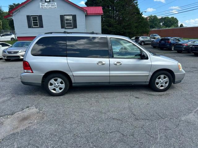 2005 Ford Freestar SES