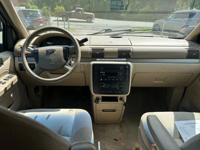 2005 Ford Freestar SES
