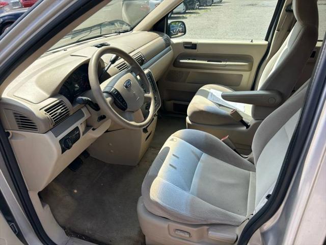 2005 Ford Freestar SES