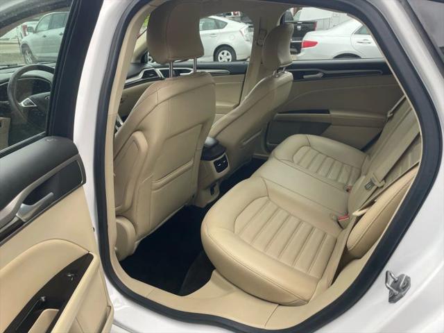2015 Ford Fusion SE
