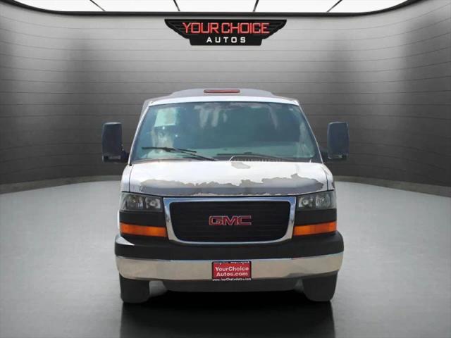 2009 GMC Savana Cutaway Work Van