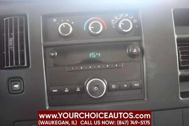 2009 GMC Savana Cutaway Work Van