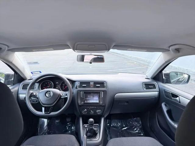 2016 Volkswagen Jetta 1.4T SE