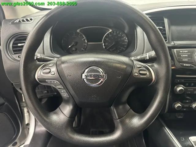 2020 Nissan Pathfinder S 4WD