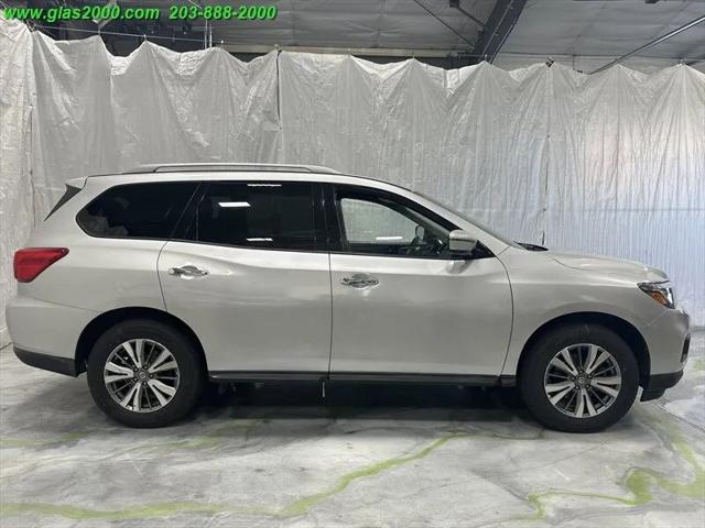2020 Nissan Pathfinder S 4WD