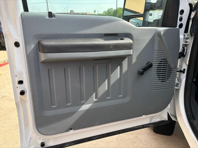 2011 Ford F-550 XL