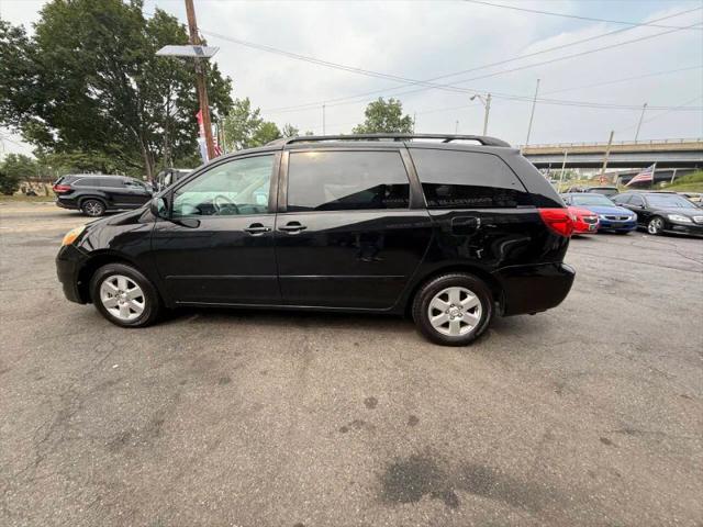 2010 Toyota Sienna LE