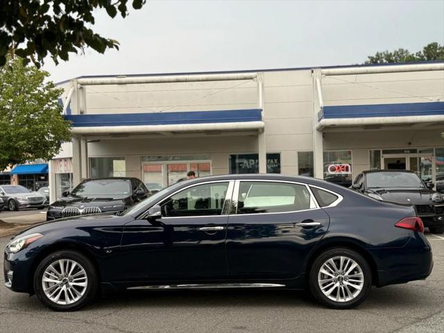 2016 INFINITI Q70L 3.7X