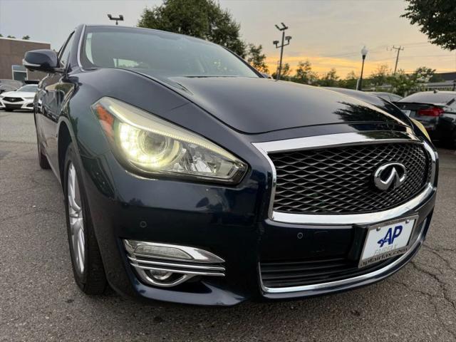 2016 INFINITI Q70L 3.7X