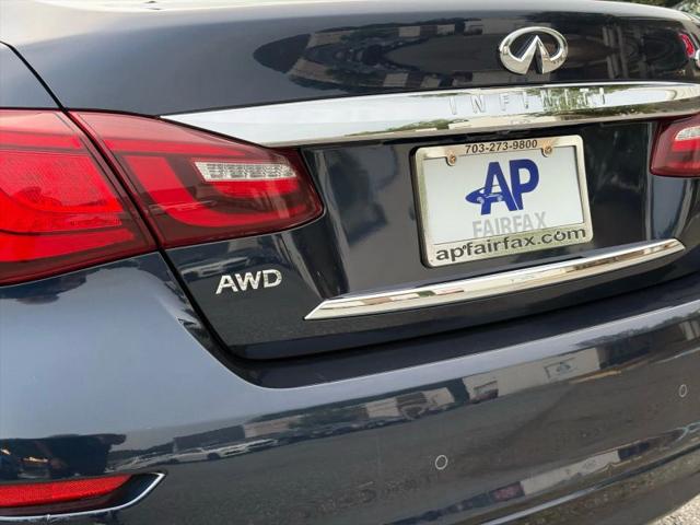 2016 INFINITI Q70L 3.7X