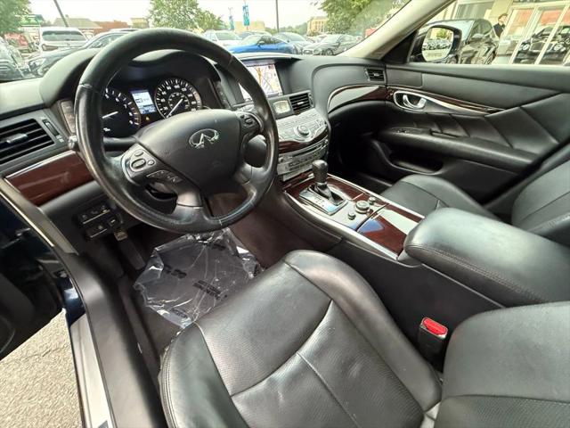 2016 INFINITI Q70L 3.7X