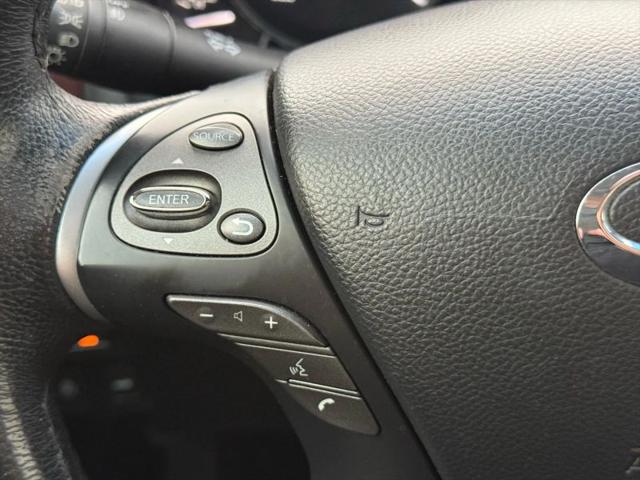2016 INFINITI Q70L 3.7X