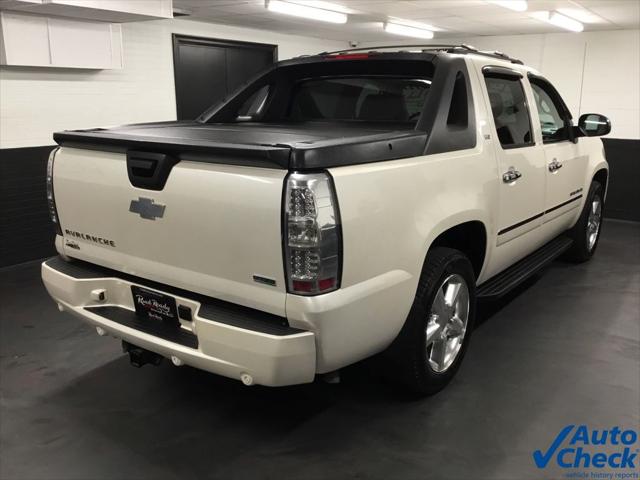 2011 Chevrolet Avalanche LTZ