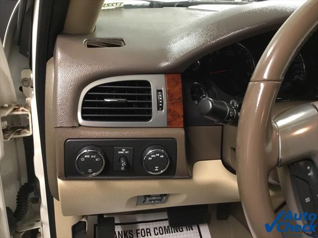 2011 Chevrolet Avalanche LTZ