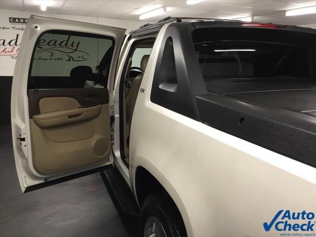 2011 Chevrolet Avalanche LTZ