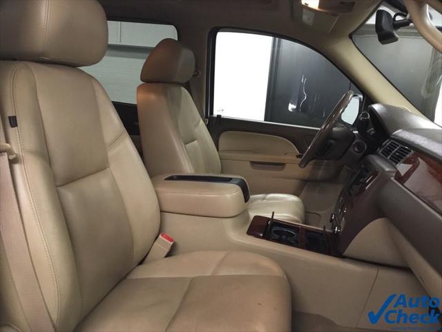 2011 Chevrolet Avalanche LTZ