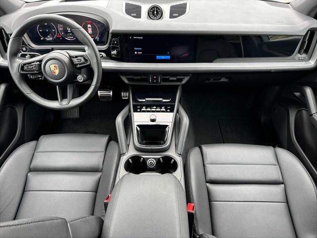2025 Porsche Cayenne E-Hybrid S