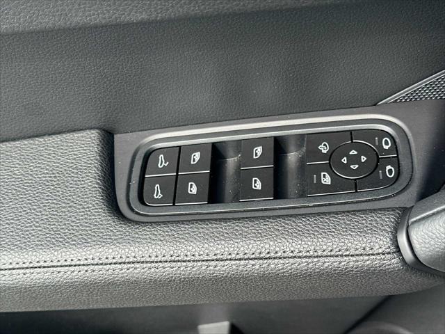 2025 Porsche Cayenne AWD